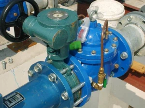 Injap kawalan hidraulik dan injap rama-rama